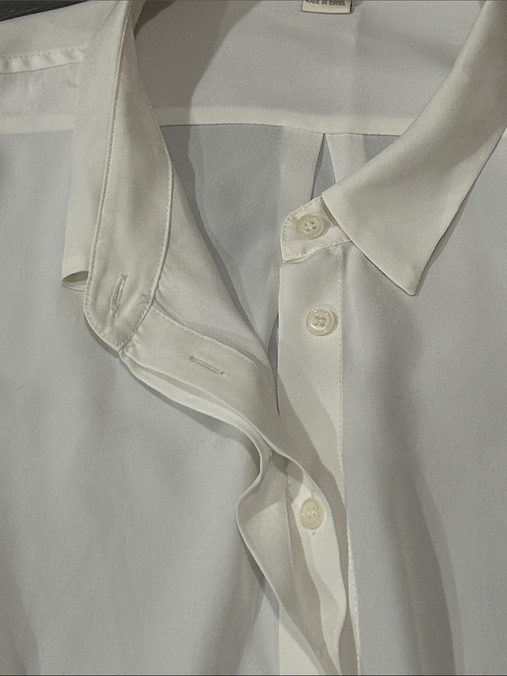 J. Crew Sleeveless White Hidden Button-Front Blouse sz 14 - Picture 4 of 5